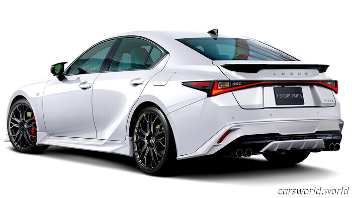 El Lexus IS renovado en Japón consigue algo que tú no tienes | Carscoops